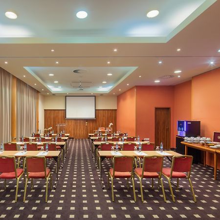 Verdi Budapest Aquincum Ngoại thất bức ảnh
