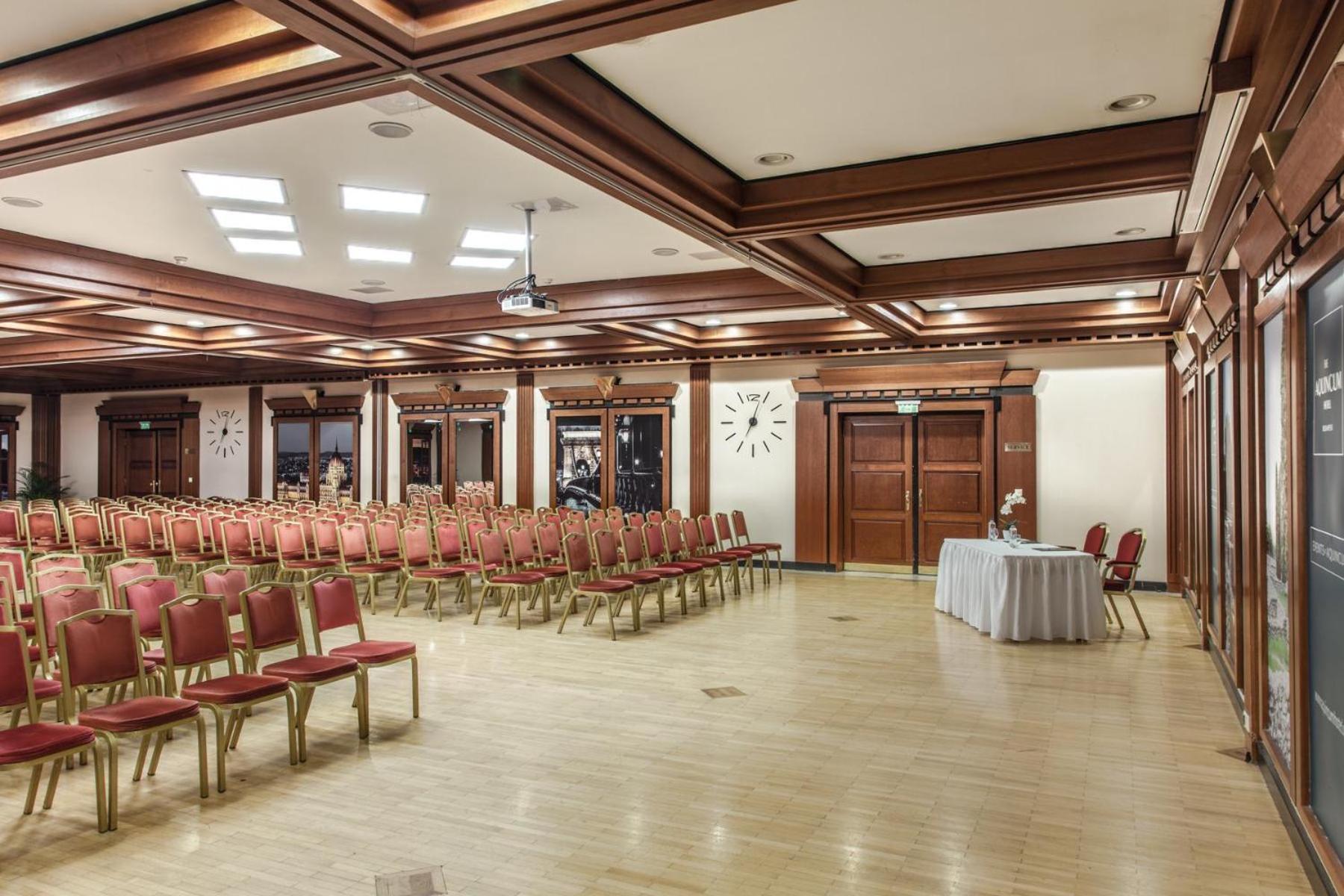 Verdi Budapest Aquincum Ngoại thất bức ảnh