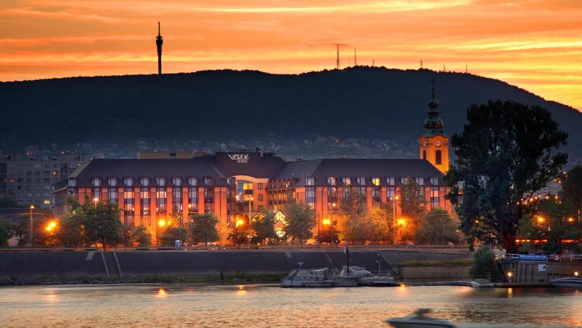 Verdi Budapest Aquincum Ngoại thất bức ảnh